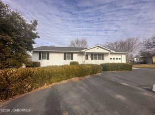 802 Vienna Rolla Rd, Vienna, MO 65582