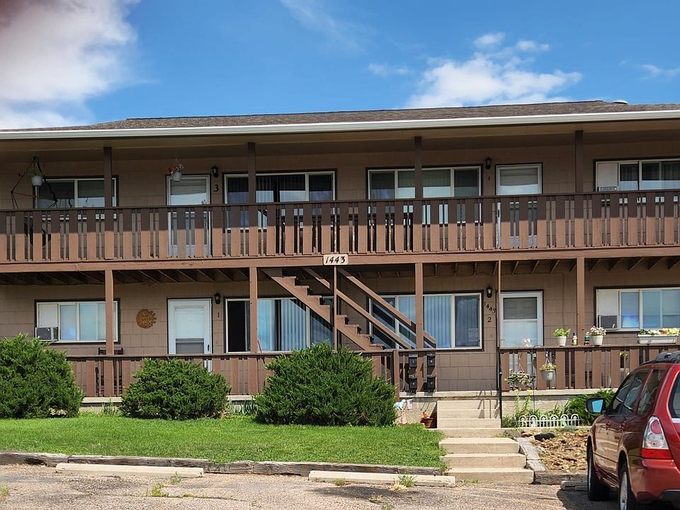 2nd image of 1443 Hathaway Dr #1