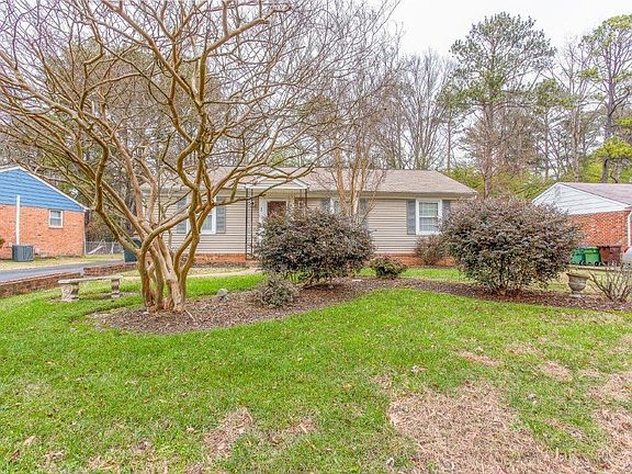 2nd image of 509 Vaden Dr