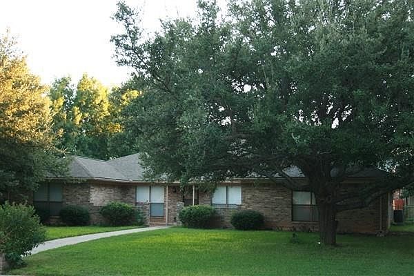 1st image of 2804 Good Shepherd Dr