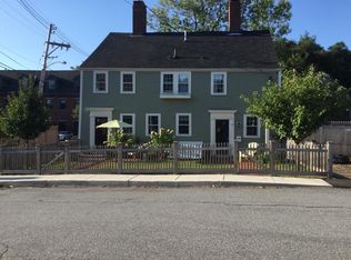1 Short St, Amesbury, MA 01913