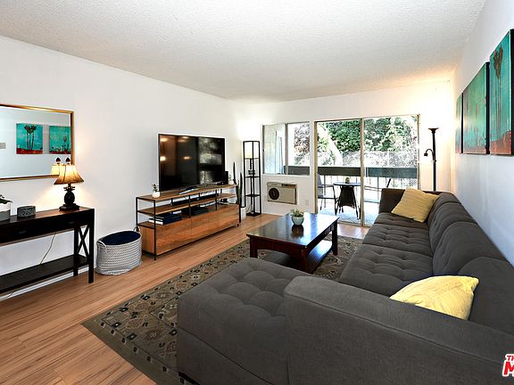2nd image of 4900 Overland Ave Unit 186