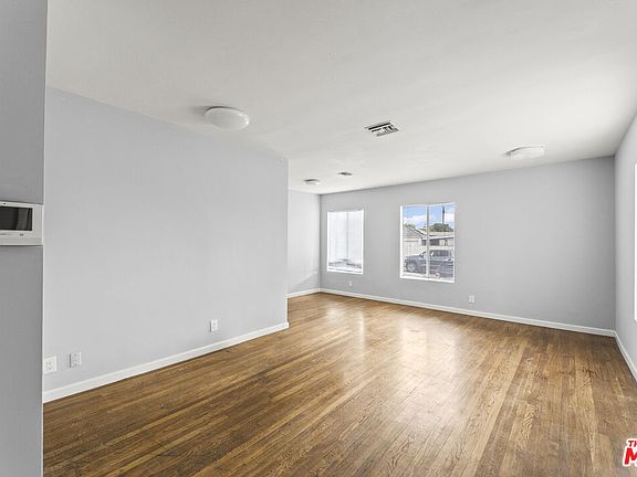 2nd image of 8102 Norwich Ave