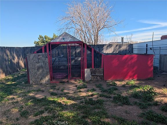 5th image of 11057 Balsam Rd