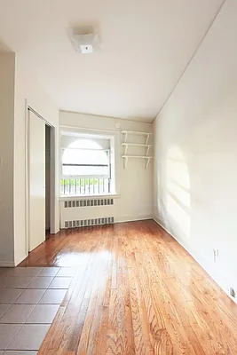 Rented by Balass Ralph, LREB | media 9