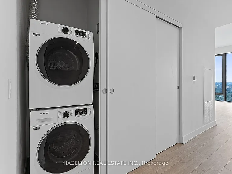 8 Cumberland St #4307 — Photo 27