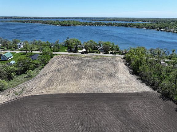 3rd image of LOT 2 County Road 11 NE