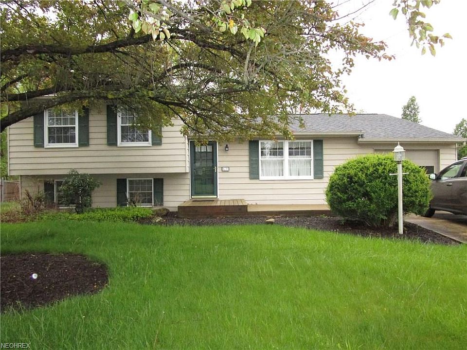 1st image of 5121 Willowcrest Dr