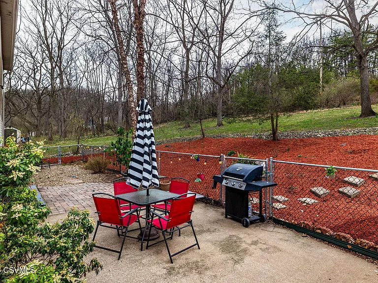 25 Wildwood Rd — Photo 40