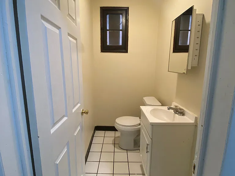 3210 Powelton Ave — Photo 15