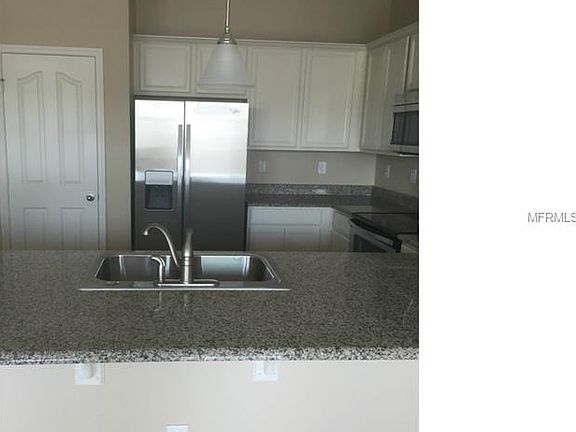 3rd image of 5109 Crown Haven Dr