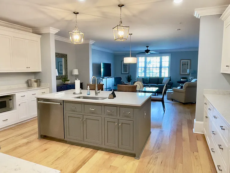 28 Broad St #304 — Photo 4