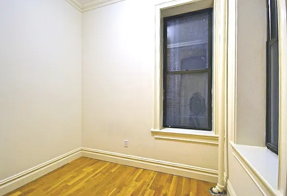 Rented by Bold New York | media 18