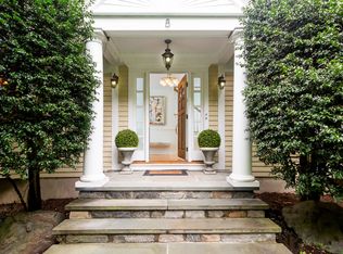 8 Peabody Ln, Westport, CT 06880
