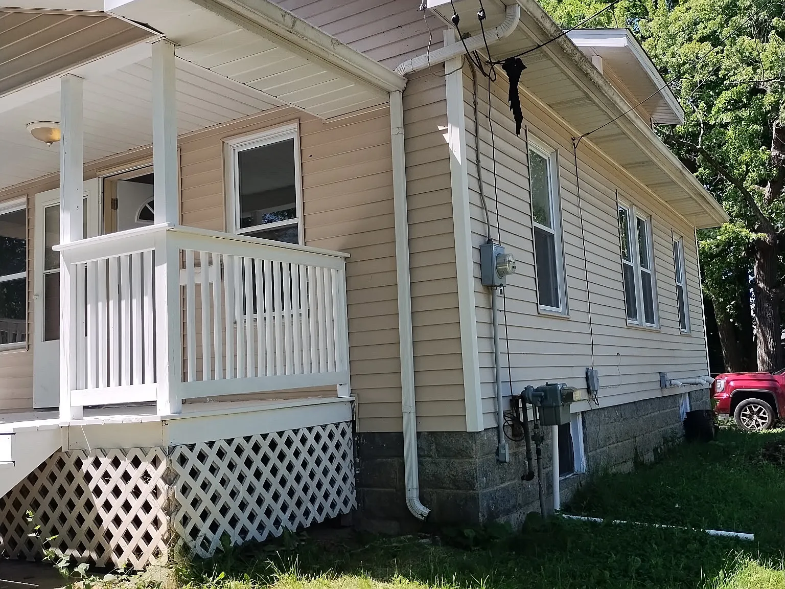 2 bed, 660 sqft, $925 — Photo 2