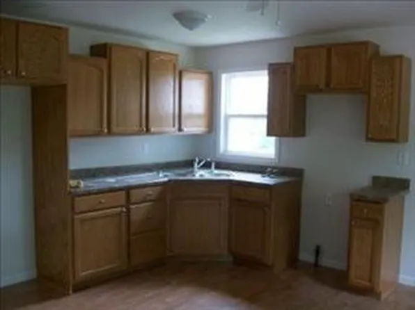 789 Heritage Rd, Valparaiso, IN 46385