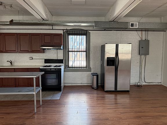 5th image of 1011 Cherry St Floor 4F