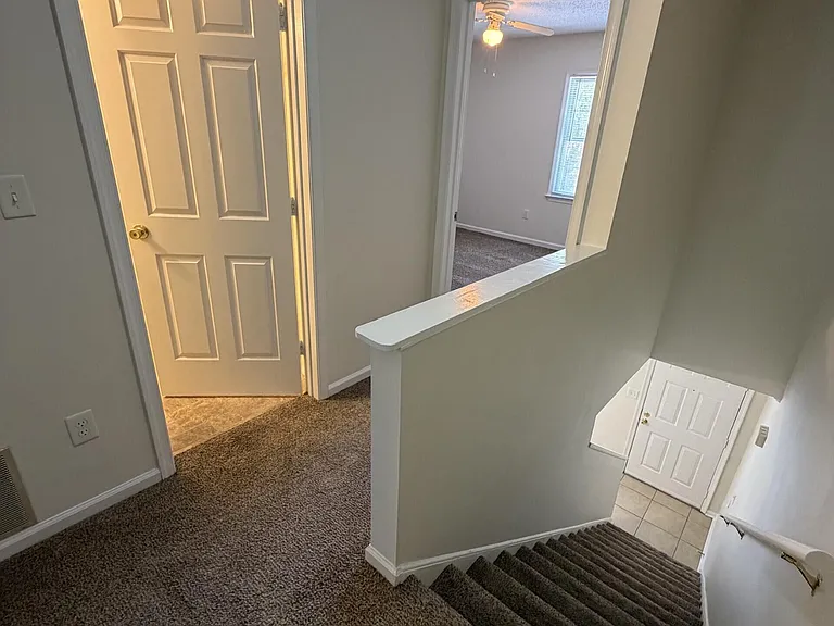 2905 Cedar Creek Rd #E — Photo 10