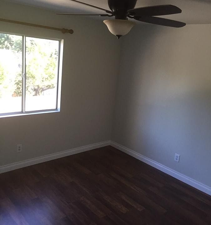 1st image of 815 Lincoln Ave