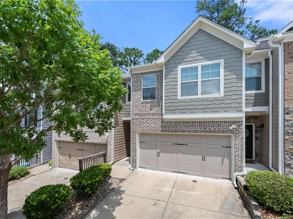 1697 Paxton Dr SW, Lilburn, GA 30047