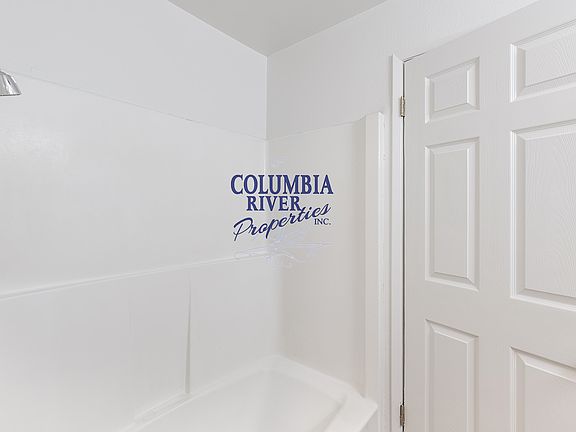 5th image of 940 S Nevada Dr APT 6