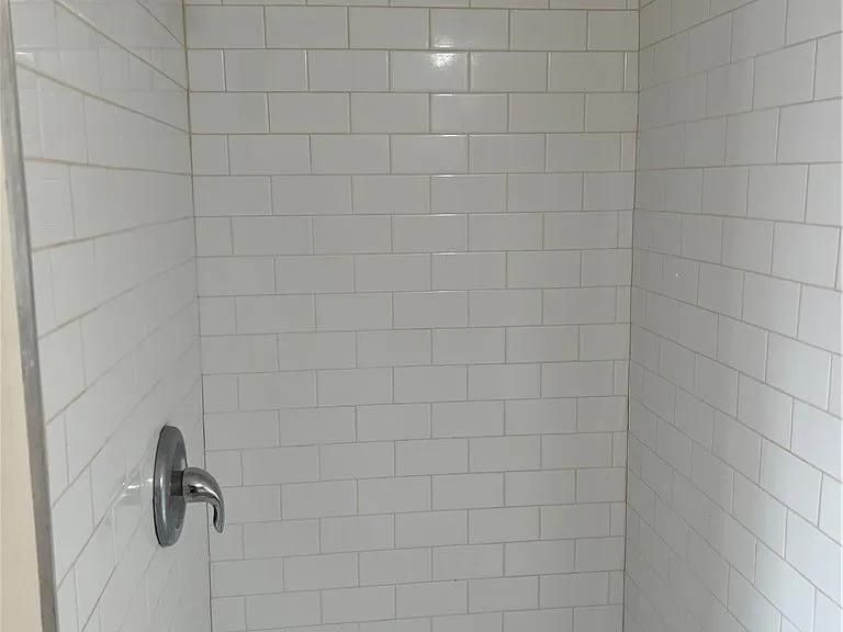 10660 Ohio St #2 — Photo 7