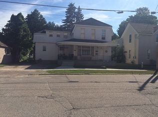 213 Backus St, Cheboygan, MI 49721