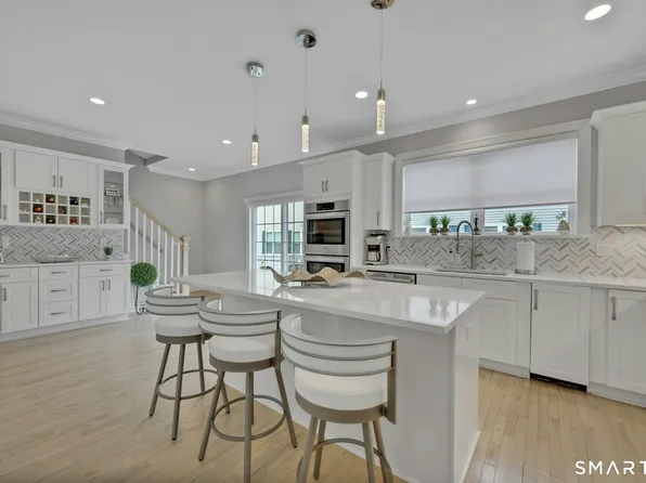 35 Terrace Place #1, Stamford, CT 06902