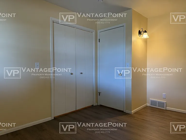 306 Nancy St — Photo 10