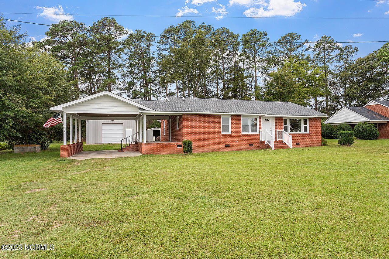 11843 Hobbton Highway, Newton Grove, NC 28366 Zillow