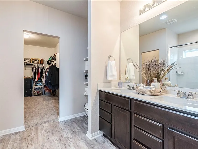 125 Groesbeck Ln — Photo 15
