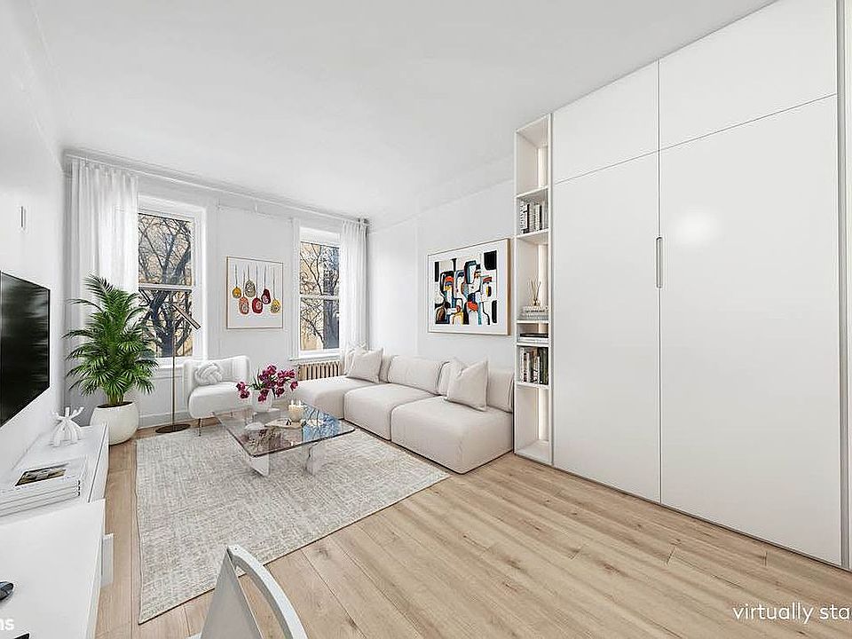 1st image of 226 E 27th St APT 3D