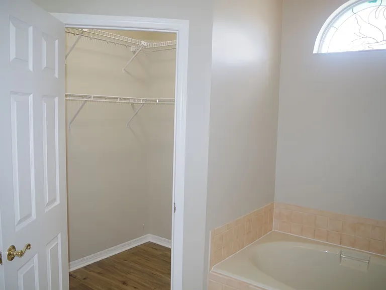 4207 Elba Pl — Photo 23