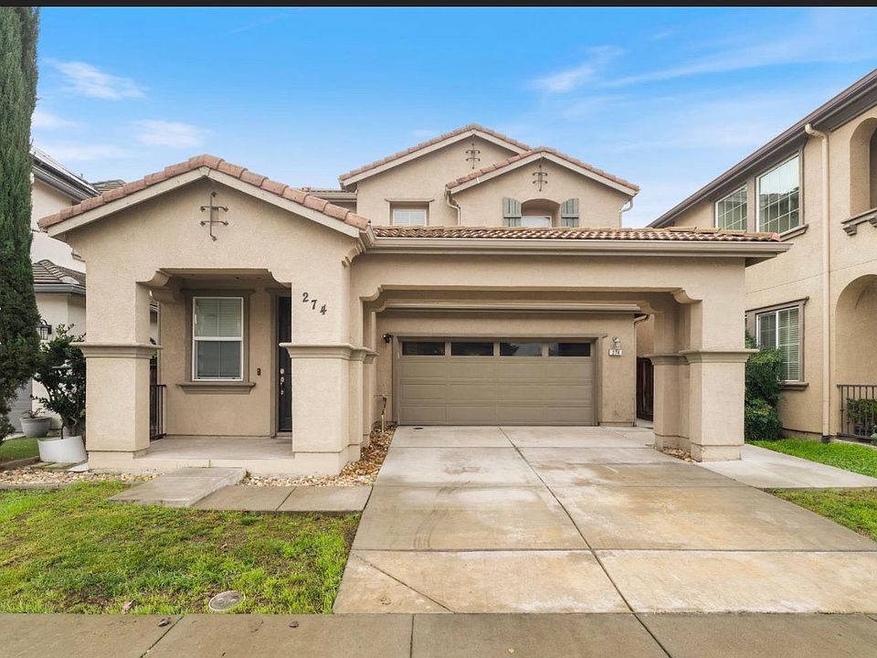 1st image of 274 Crescent Moon Dr