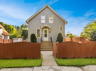 909 N Center St, Joliet, IL 60435