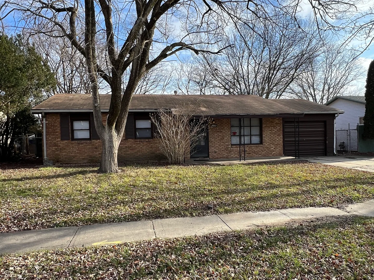2706 Campbell Dr photo 1