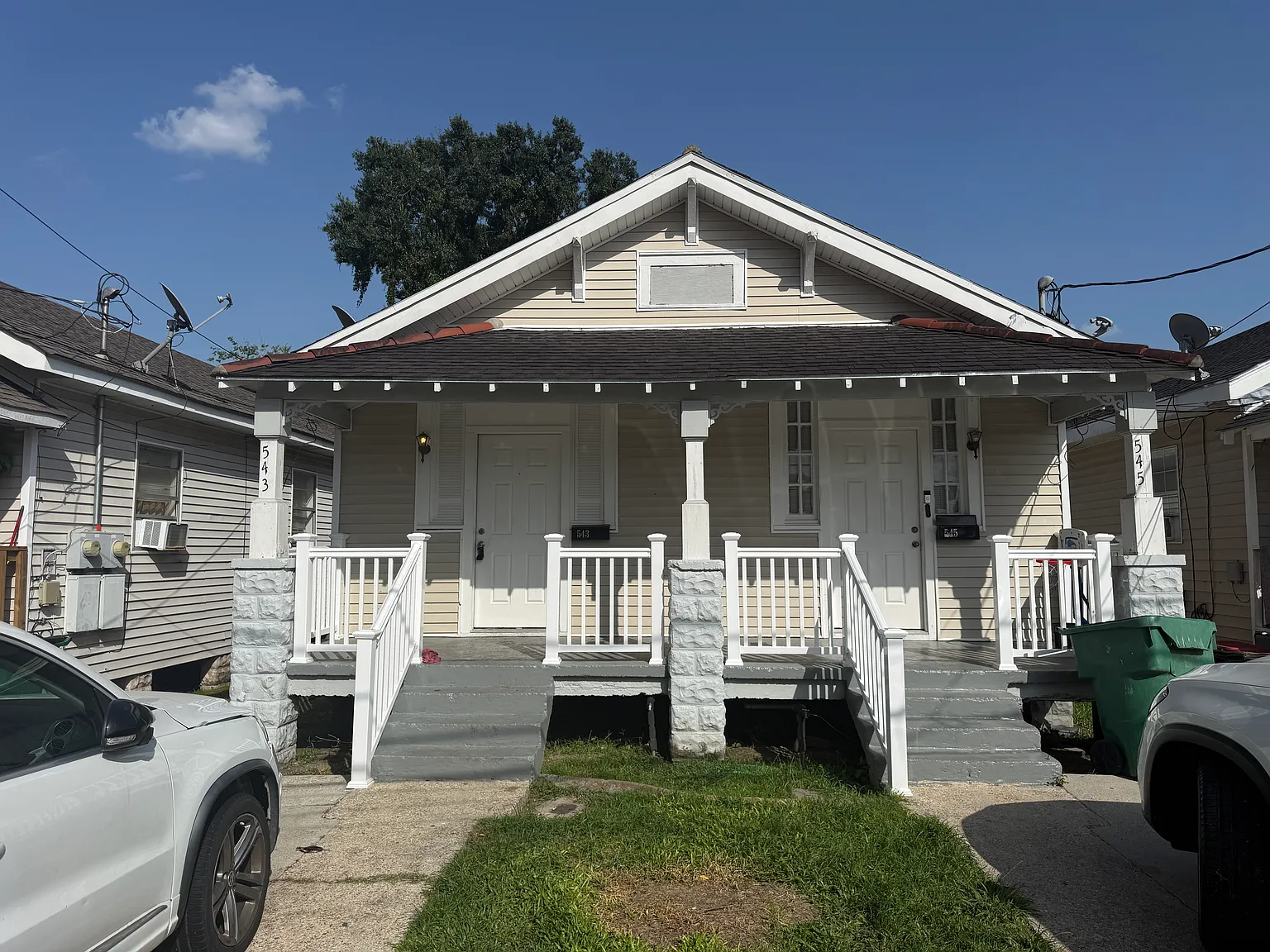 2 bed, 1000 sqft, $1,100 — Photo 1