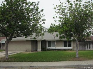 322 N Driftwood Ave, Rialto, CA 92376