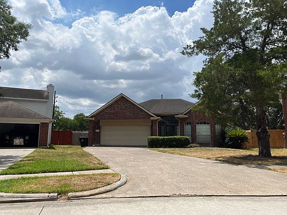 3rd image of 4103 Hambledon Village Dr