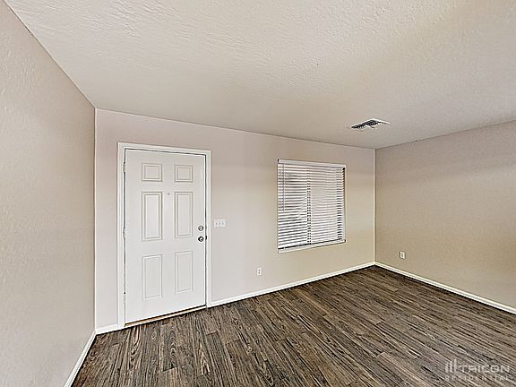 3rd image of 43542 W Colby Dr