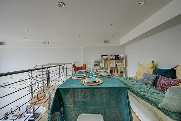 Sold by Keller Williams Realty Landmark II | media 18