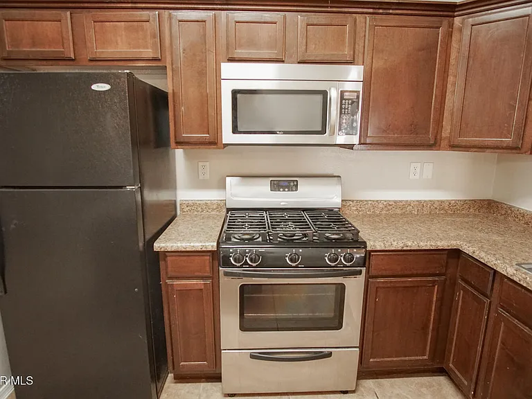 14308 Arabian Point Ave — Photo 4