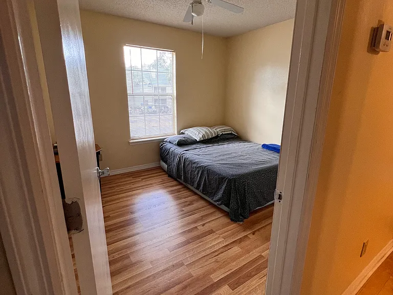6022 Westgate Dr #201 — Photo 18