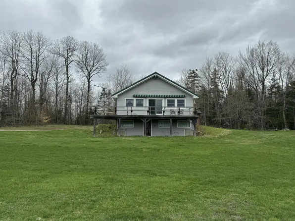 121 Gales Road, Abbot, ME 04406