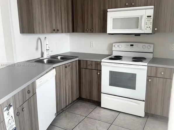 1770 NE 191st St APT 815-1, North Miami Beach, FL 33179