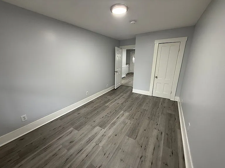 32 Worcester St — Photo 5
