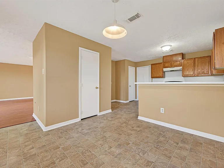 3006 Palace Oaks Dr — Photo 12