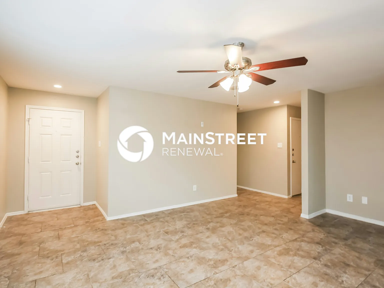 1413 Castle Ridge Rd — Photo 4