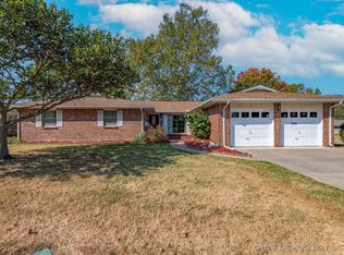1201 Harris Dr, Bartlesville, OK 74006