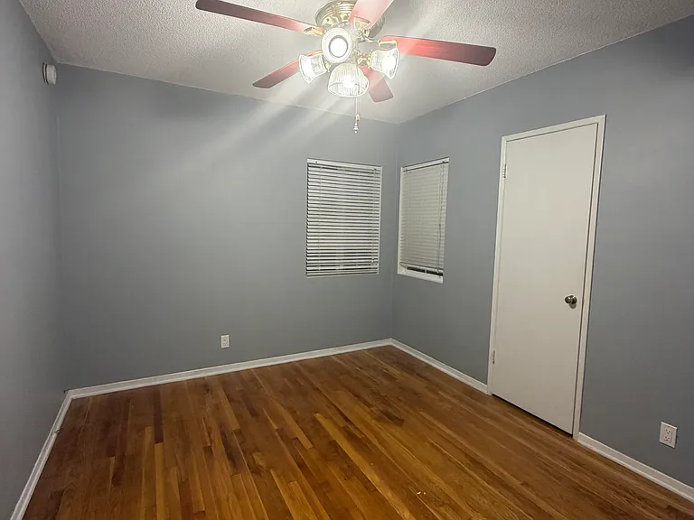 18601 Vincennes St #2 — Photo 8